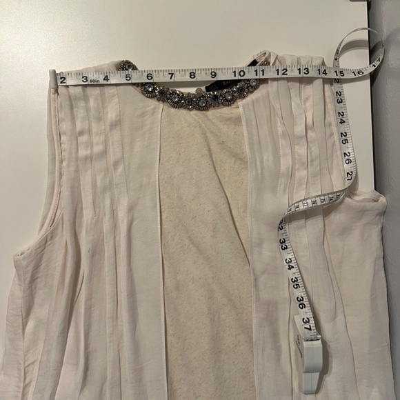 Zara Basic Cream Jeweled Collar Sleeveless Top Large - Picture 8 of 9